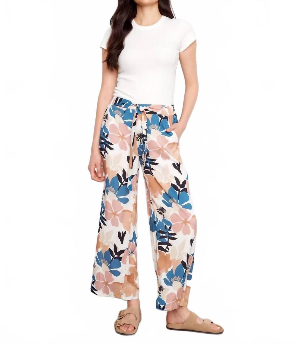 NEW CHARLIE B printed wide leg pants in floralis